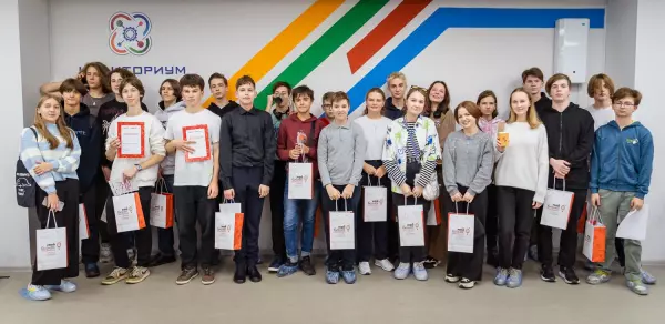 В детском технопарке «Кванториум» прошёл очередной тренинг для мурманских школьников и студентов